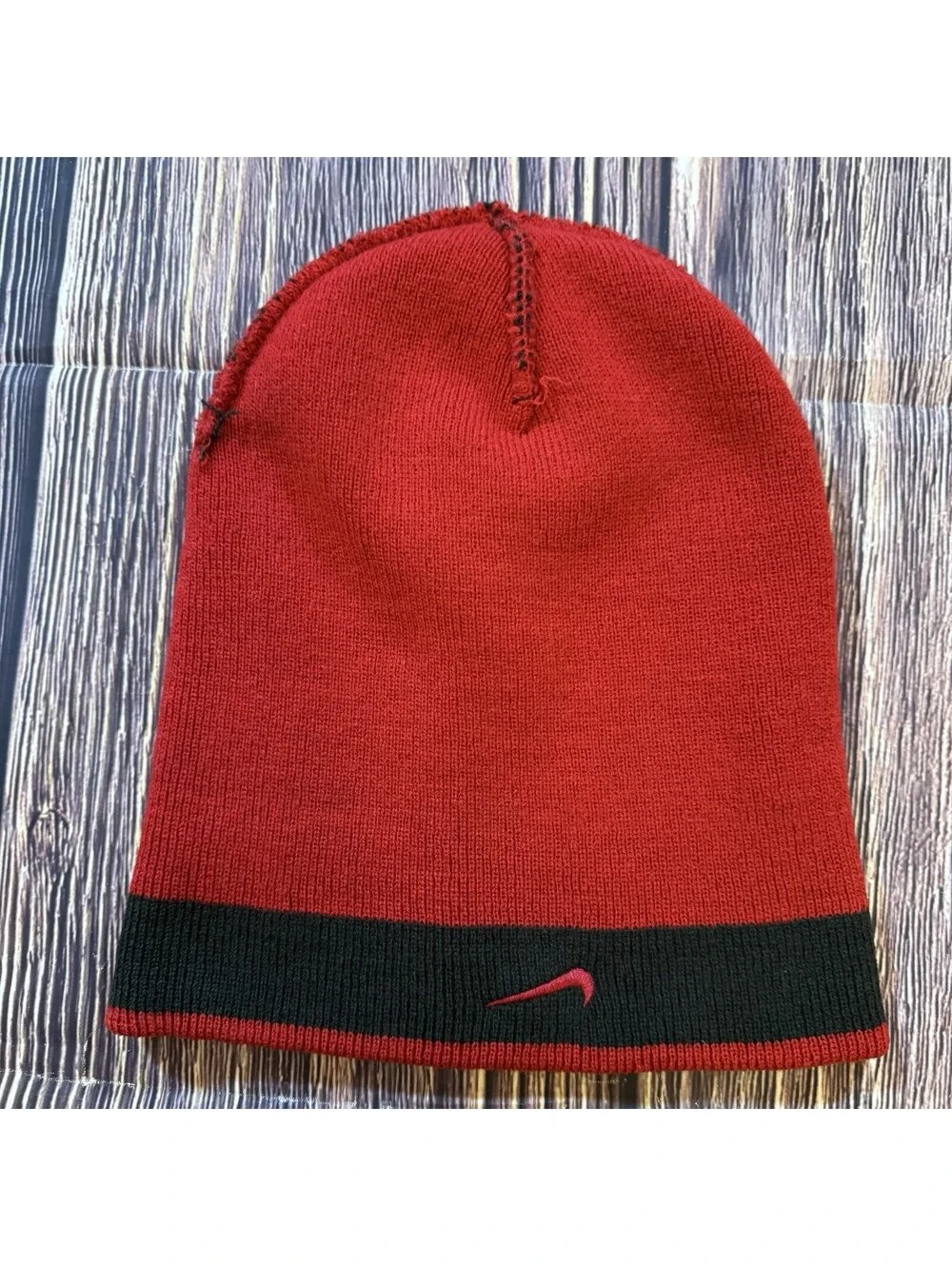 Nike Beanie Knit Hat Black Red Striped Swoosh Logo Youth One Size Unisex